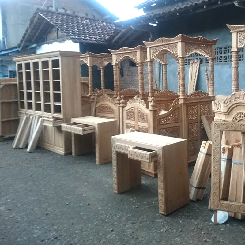 Furniture Kayu Jati Asal Jepara yang Selalu Memikat Pembeli