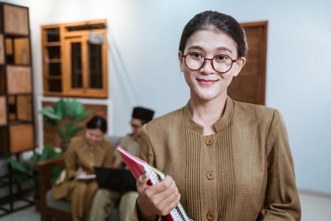 Daftar Gaji Guru PNS Perbulan di Indonesia 2022